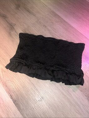 Solid Shirred Ruffle Hem Crop Top